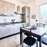 公寓 Lake Dream By Design Studio 贝拉诺
